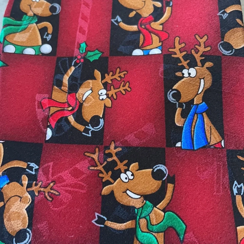 Vintage Hallmark Yule Tie Greetings Reindeer Christmas Tie Made in USA